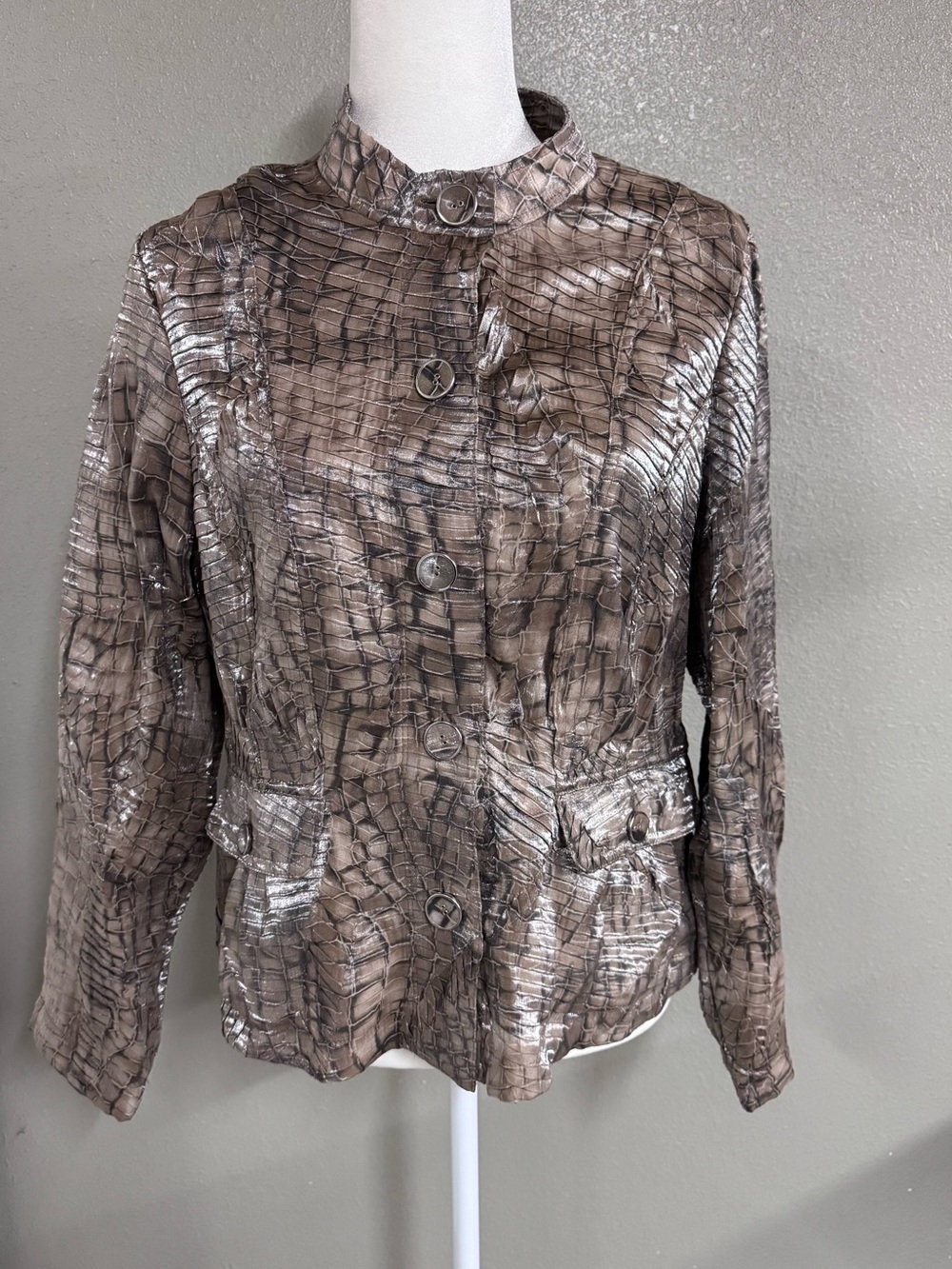 Chico's Metallic Taupe Cropped Button Front Jacket